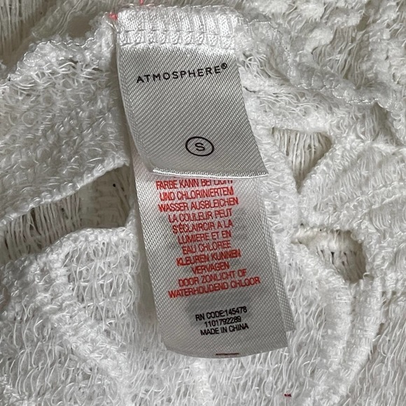 White Floral Lace Coverup Laceup Flower Pattern Tunic Travel Size Small - Picture 7 of 8